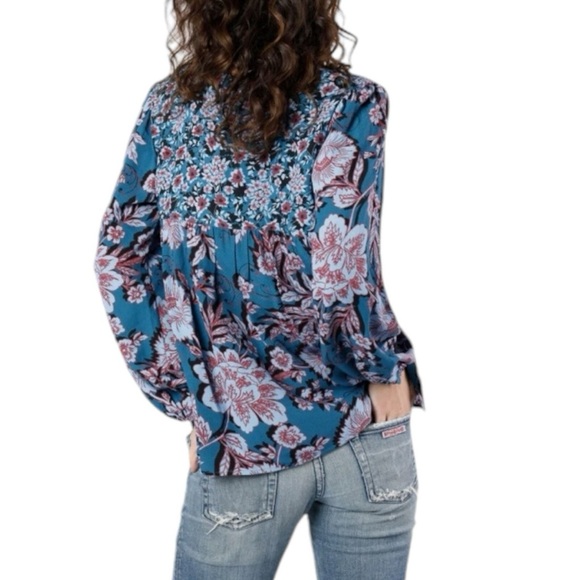 New - Band of the Free Josie Mixed Print Long Sleeve Top Peri Blue - Picture 2 of 6